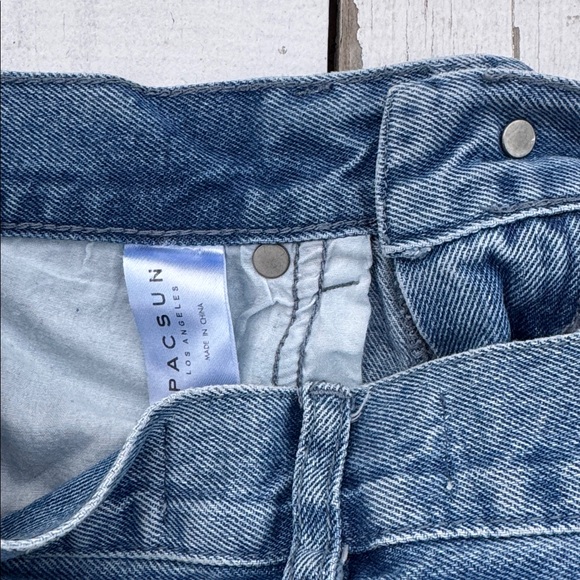 Playboy X Limited Edition Saratoga Festival Jeans - Picture 9 of 9